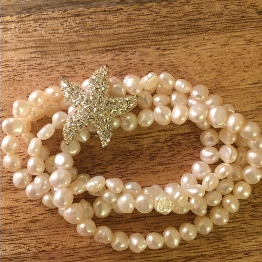 Pearl and diamond starfish bracelet